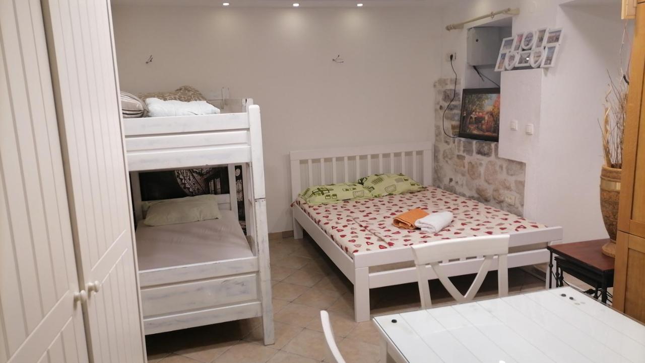 Apartments Dukic Kotor Habitación foto